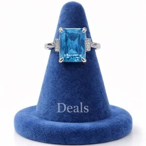 Elegant Blue Gemstone Silver Ring